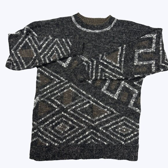 Vintage Sweater Le Tigre Men's Sweater Made In USA! Size Large Great Condition! - Picture 1 of 9